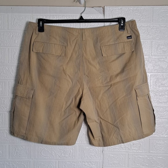 Patagonia Men's Plaid Cargo Shorts 40 - Picture 5 of 8